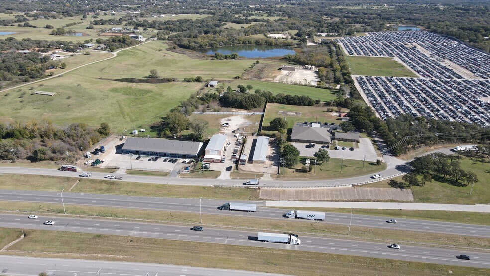 More Photos Of 2875 S Burleson Blvd, Burleson Warehouse For Sale