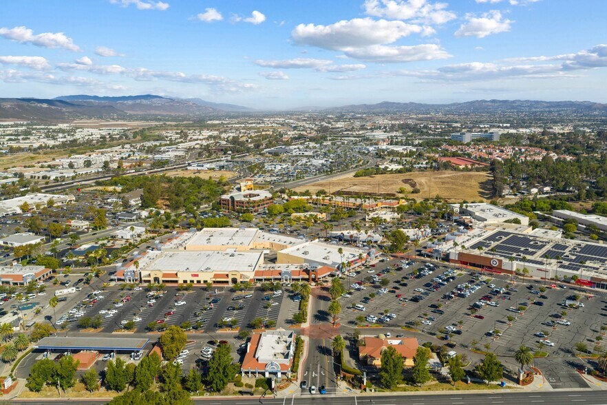 More Photos Of 27520 Ynez Rd, Temecula General Retail For Sale