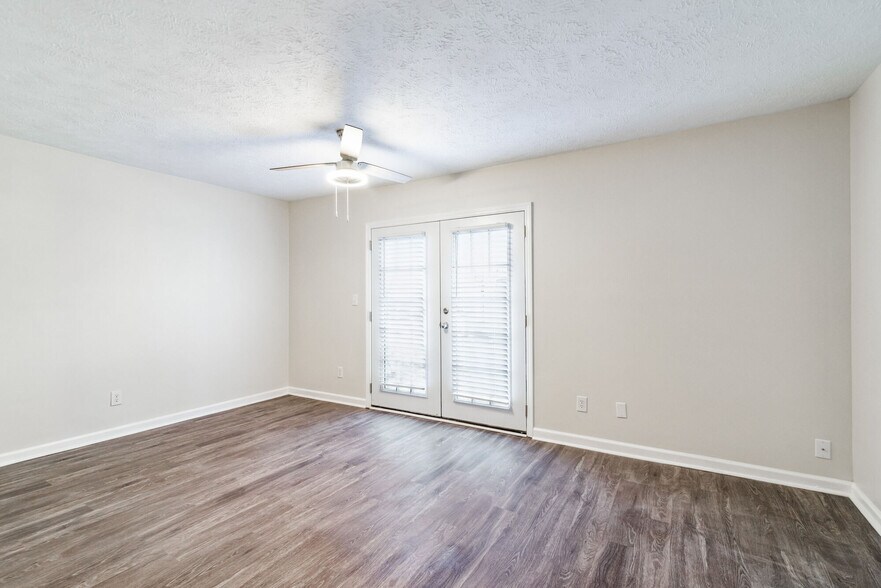 More Photos Of 117 Cedarwood Dr, Lebanon Apartments For Sale