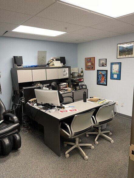 More Photos Of 4475 W 58th Ave, Arvada Light Distribution For Sale