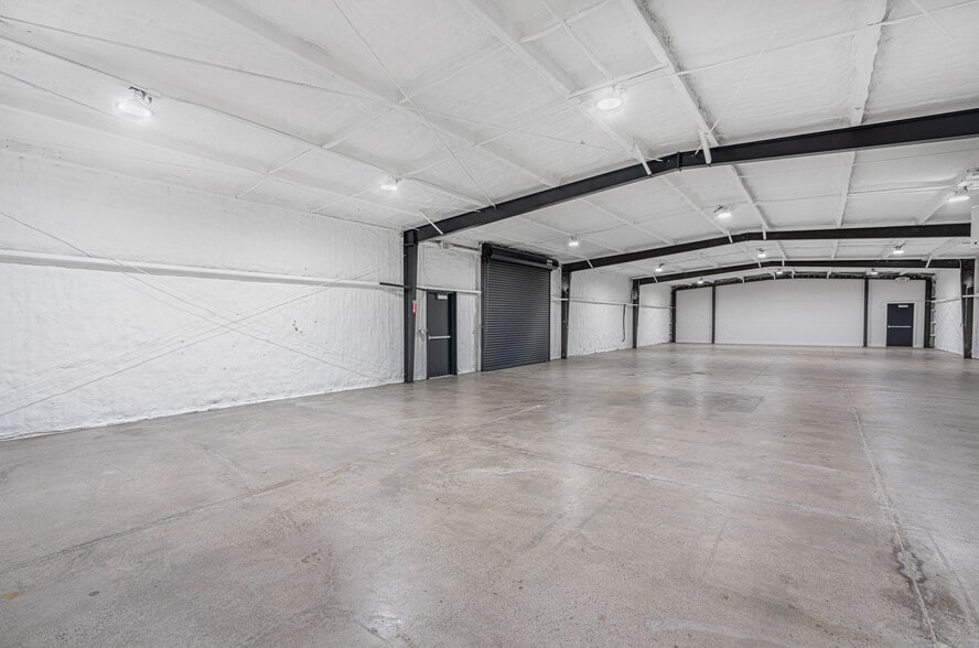 More Photos Of 10342 Old Redwood Hwy, Windsor Warehouse For Sale