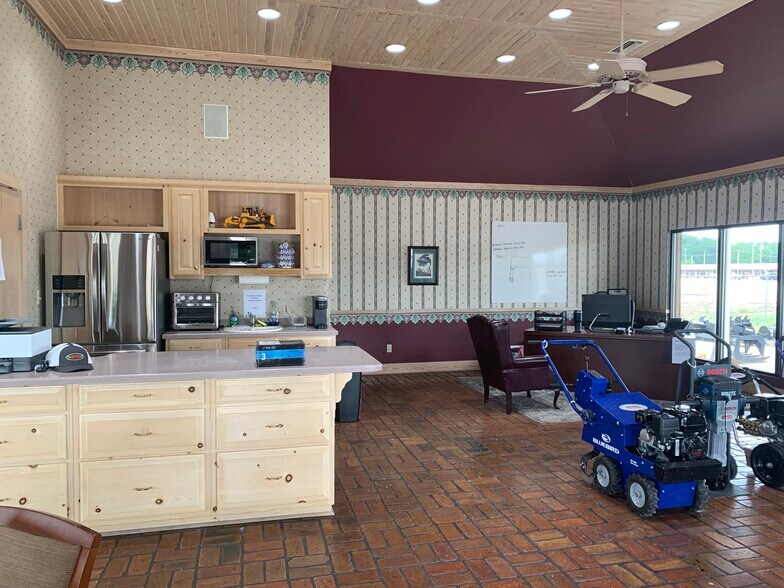 More Photos Of 3825 AL-59, Loxley Self Storage For Sale