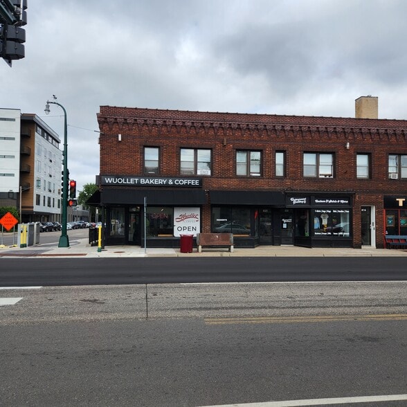 More Photos Of 810-822 W Lake St, Minneapolis Storefront Retail Residential For Lease