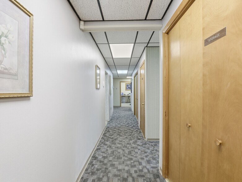 More Photos Of 408 N Keystone Ave, Sayre Healthcare For Sale