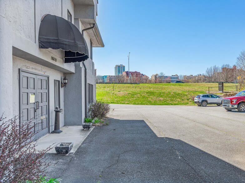 More Photos Of 168 S Liberty St, Asheville Office For Lease