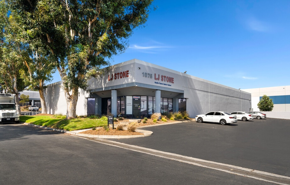 More Photos Of 1101-1149 W 9th St, Upland Unknown For Lease