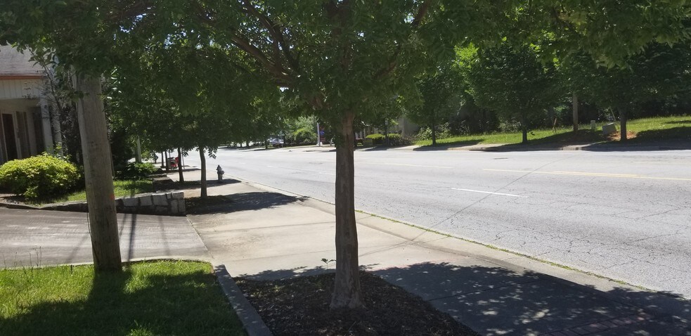 More Photos Of 3076 Campbellton Rd SW, Atlanta Medical For Lease