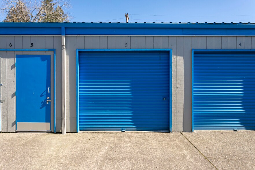 More Photos Of 5803 SE Johnson Creek Blvd, Portland Self Storage For Sale