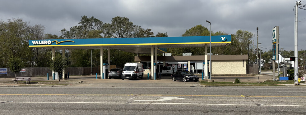 Primary Photo Of 4303 Old Spanish Trl, Houston Convenience Store For Sale