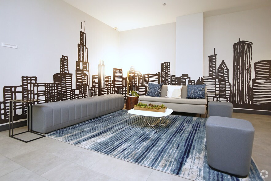 More Photos Of 4334 N Hazel St, Chicago Apartments For Lease