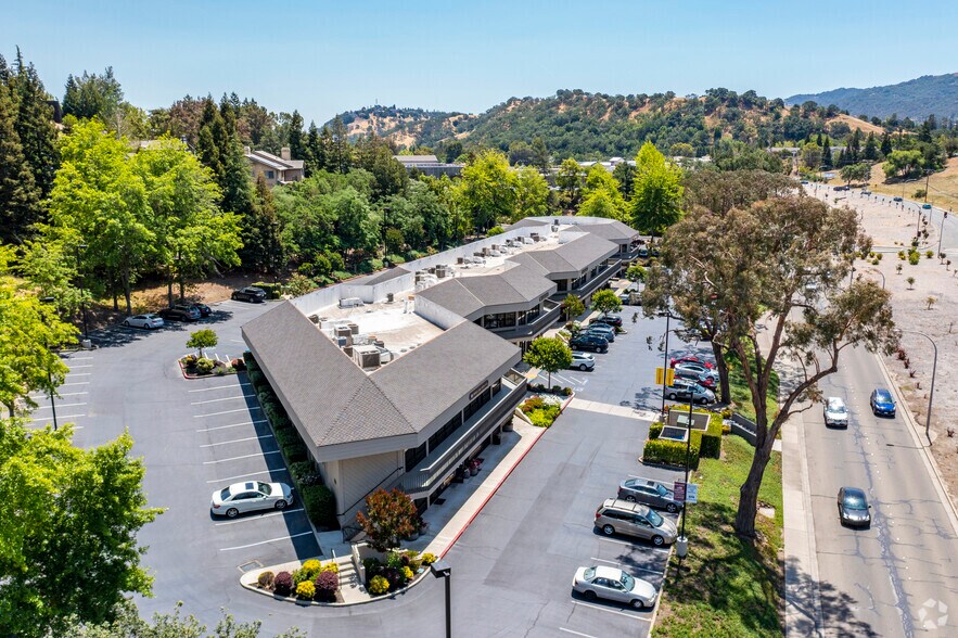 More Photos Of 1800-1896 Tice Valley Blvd, Walnut Creek Office For Lease