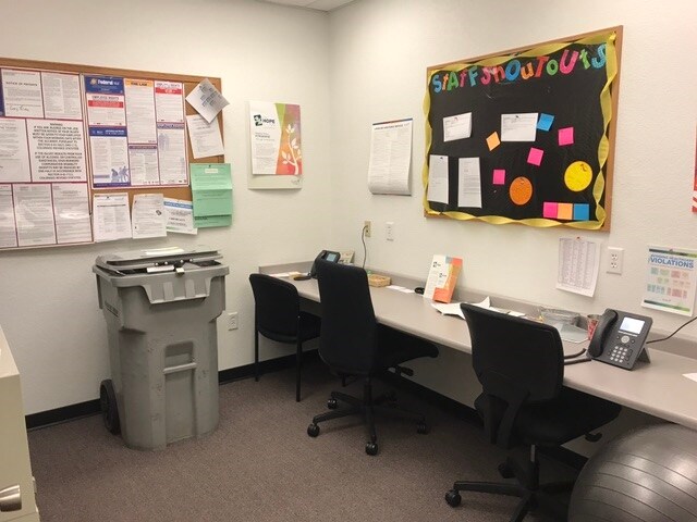 More Photos Of 2437-2443 S Prairie Ave, Pueblo Office For Sale