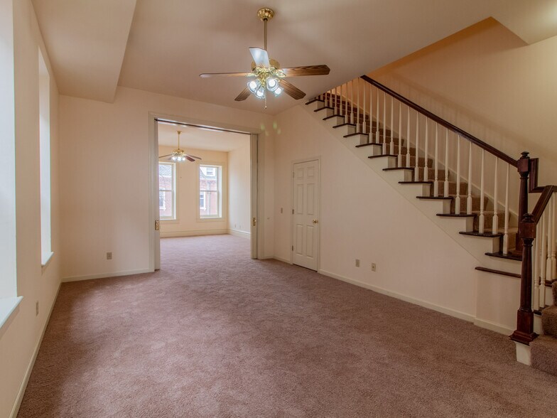 More Photos Of 2406 Menard St, Saint Louis Multifamily For Sale