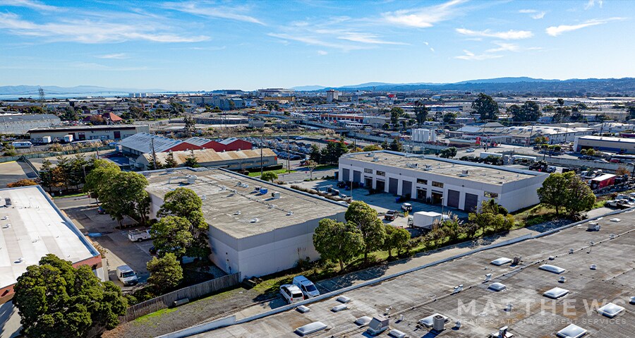 More Photos Of 20 S Linden Ave, South San Francisco Warehouse For Sale