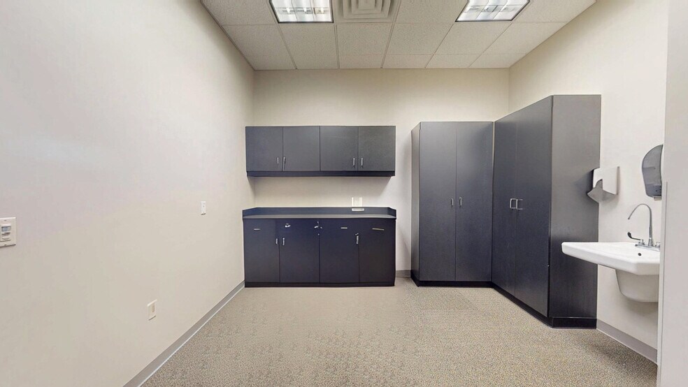 More Photos Of 2001 E Fowler Ave, Tampa Unknown For Lease