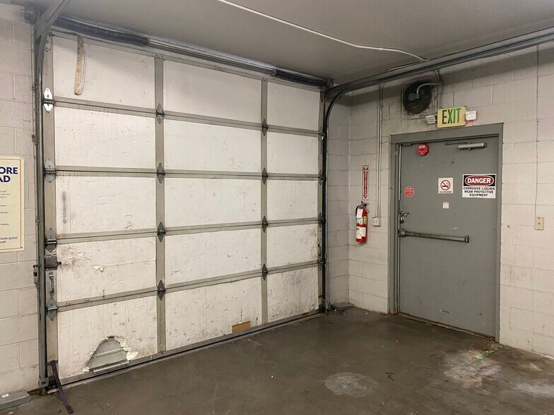 More Photos Of 4316 W Overland Rd, Boise Freestanding For Lease