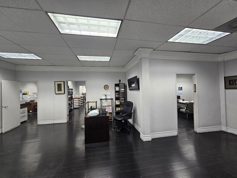 More Photos Of 777 E Washington Blvd, Los Angeles Warehouse For Lease