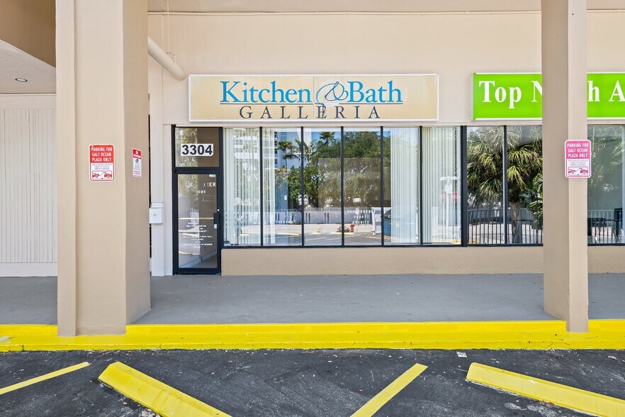More Photos Of 3300-3370 NE 34th St, Fort Lauderdale Storefront Retail Office For Lease