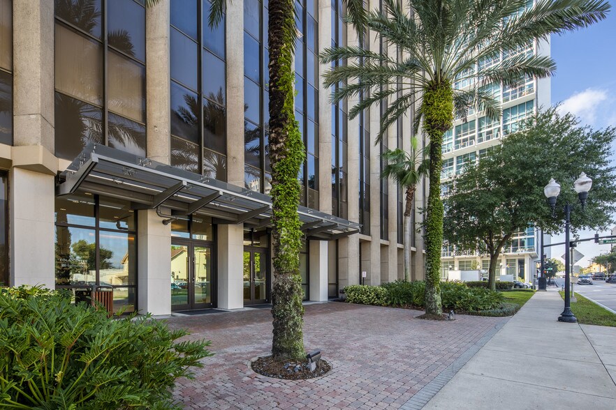 More Photos Of 200 E Robinson St, Orlando Office For Lease