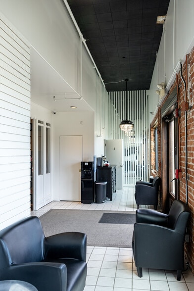 More Photos Of 1575 Boulder St, Denver Storefront Retail Office For Lease