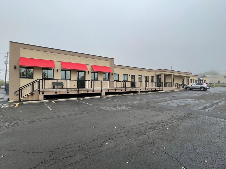 More Photos Of 711 Davis St, Scranton Warehouse For Lease