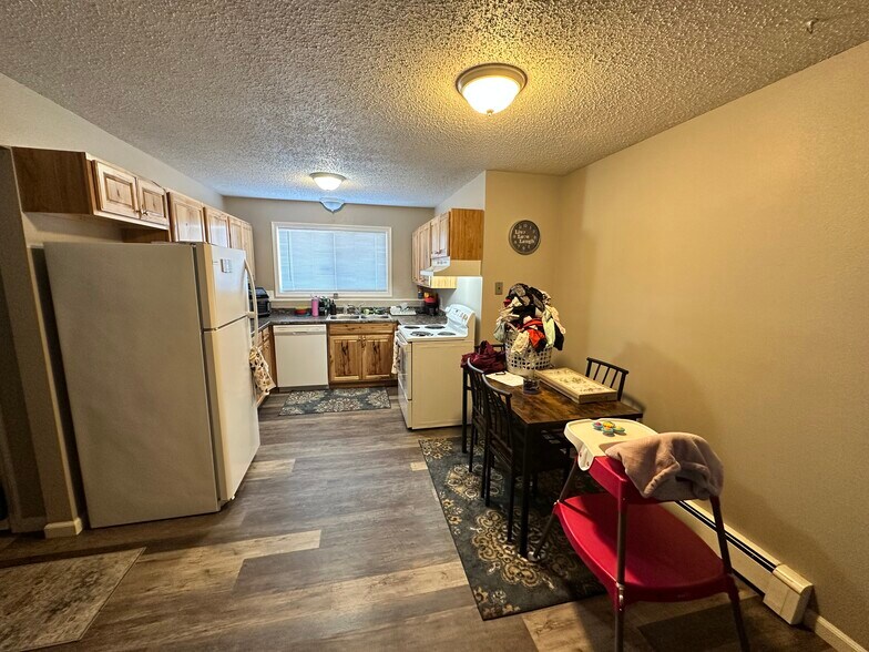 More Photos Of 1620 Kelby Dr, Billings Apartments For Sale
