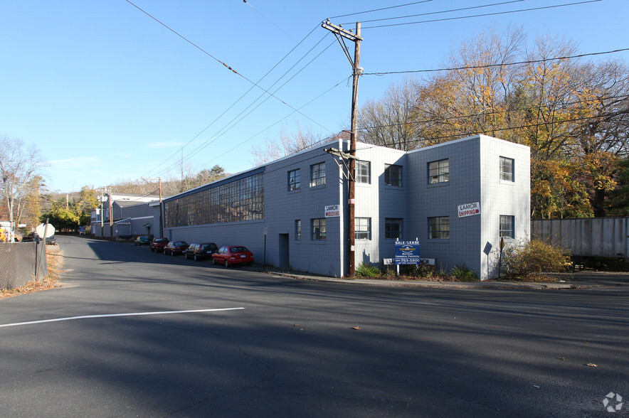 Primary Photo Of 10-18 Beach St, Seymour Manufacturing For Lease