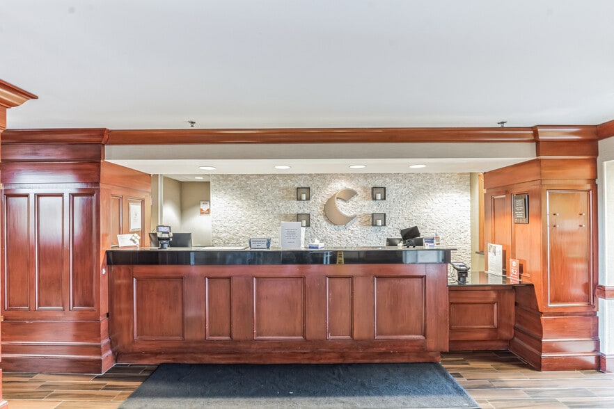 More Photos Of 7350 Williamson Blvd, Manassas Hotel For Sale