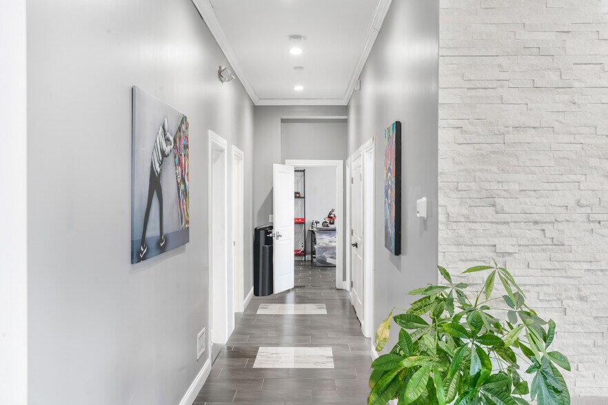 More Photos Of 147 Sunrise Hwy, Amityville Storefront Retail Office For Sale