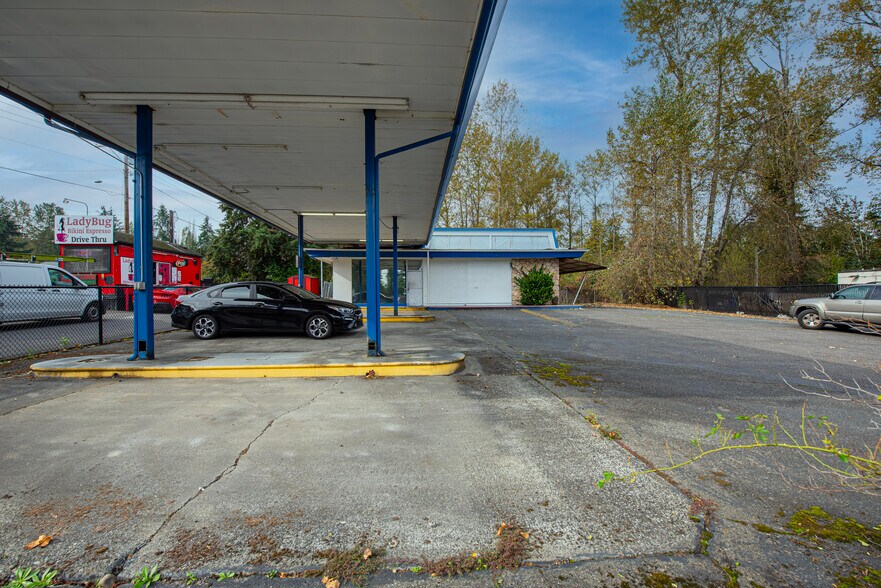 More Photos Of 34049 Military Rd S, Auburn General Retail For Sale