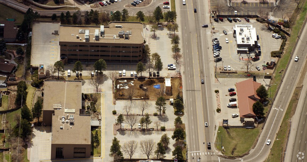 More Photos Of 2900 Youngfield St, Lakewood Fast Food For Sale