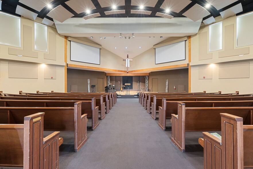 More Photos Of 10 Chapel Hill Dr, Brighton Religious Facility For Sale