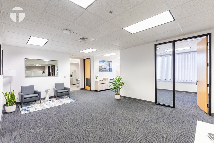 More Photos Of 2330 E Bidwell St, Folsom Medical For Sale