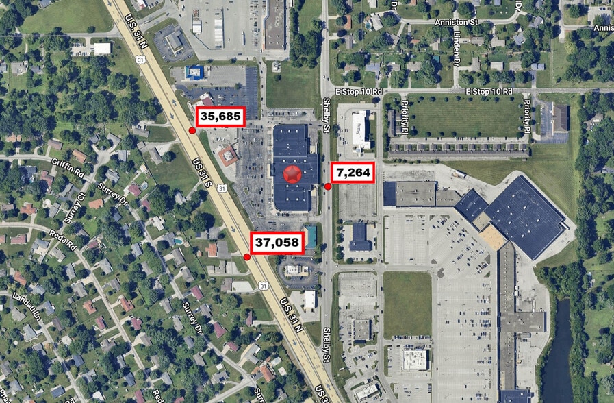 More Photos Of 7565 US Highway 31 S, Indianapolis Storefront For Lease
