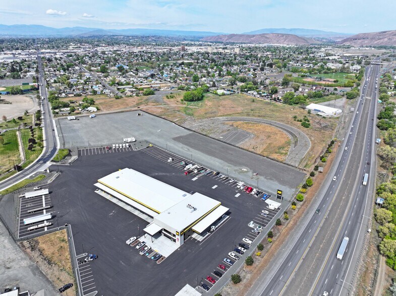 More Photos Of 1600 Pacific Ave, Yakima Land For Sale