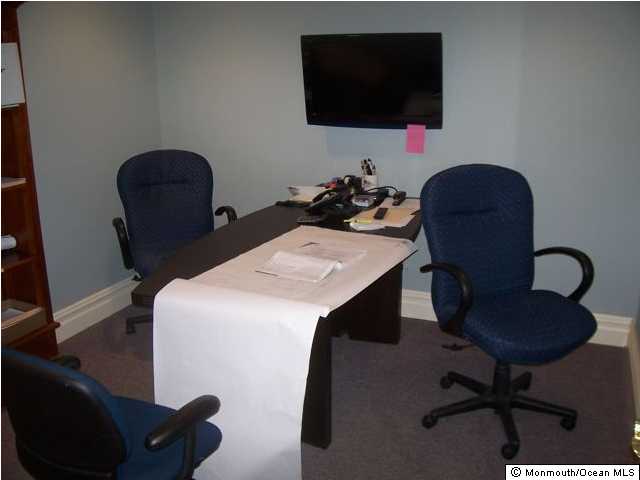 More Photos Of 2220 Landmark Pl, Manasquan Warehouse For Sale