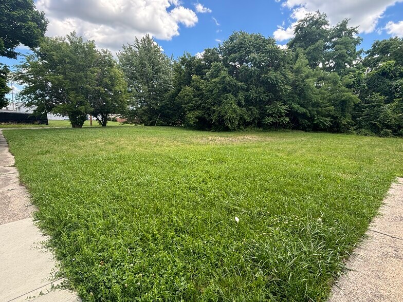 More Photos Of 10510 Sterritt St, Detroit Religious Facility For Sale