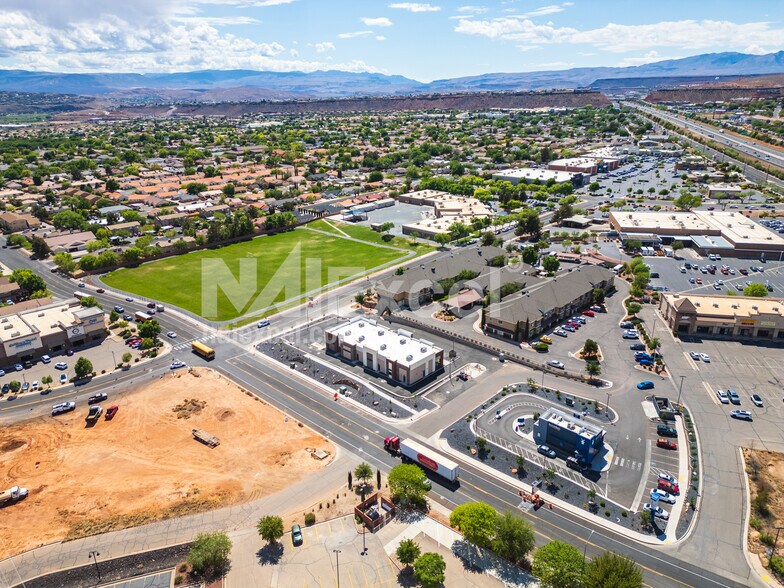 More Photos Of 877 North 2720 East street, St George Restaurant For Lease