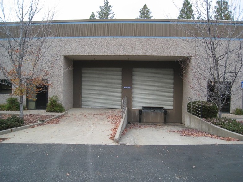 More Photos Of 416 Crown Point Cir, Grass Valley Warehouse For Lease