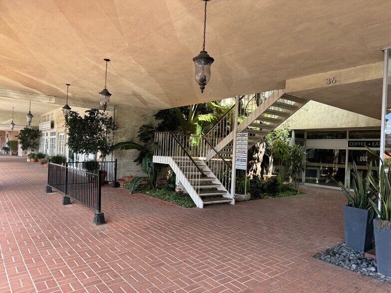 More Photos Of 36 Malaga Cove Plz, Palos Verdes Estates Storefront Retail Office For Sale