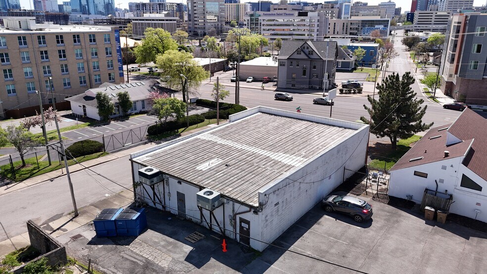 More Photos Of 2100 Charlotte Ave, Nashville Freestanding For Lease