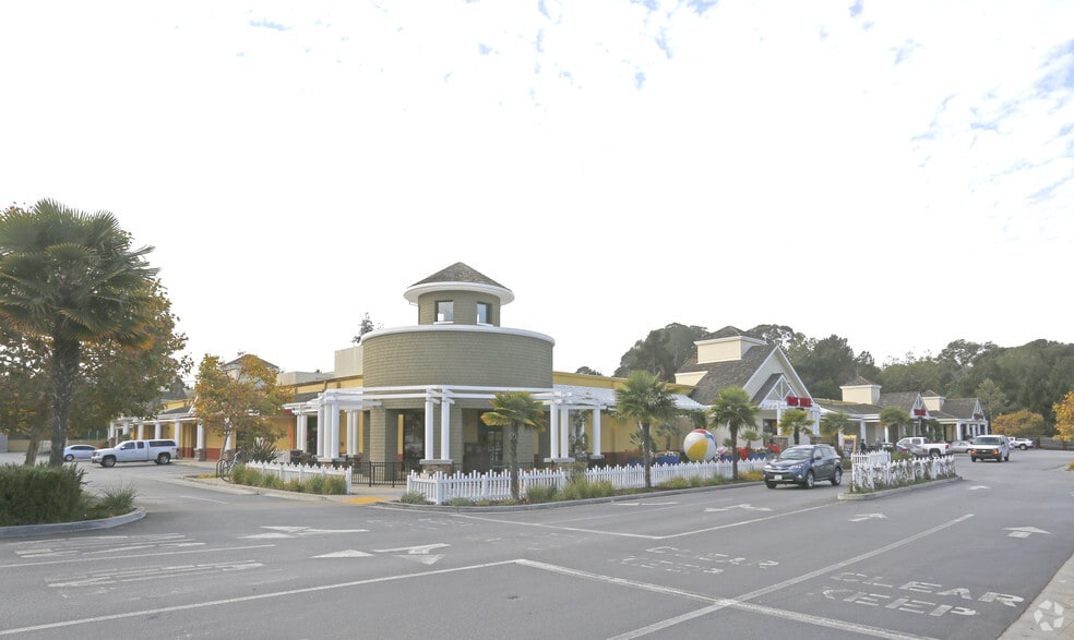 Primary Photo Of 809 Bay Ave, Capitola Freestanding For Lease