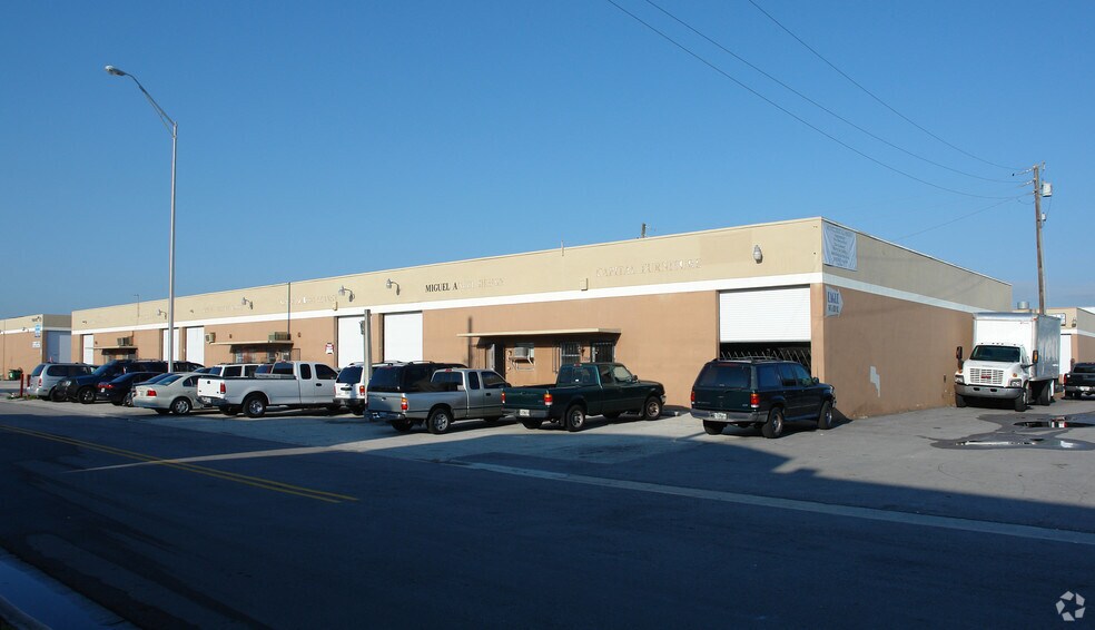 More Photos Of 7784 W 2nd Ct, Hialeah Warehouse For Sale