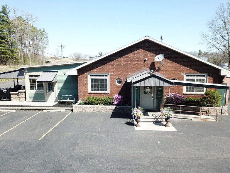 More Photos Of 1021 Rt-146, Clifton Park Restaurant For Sale