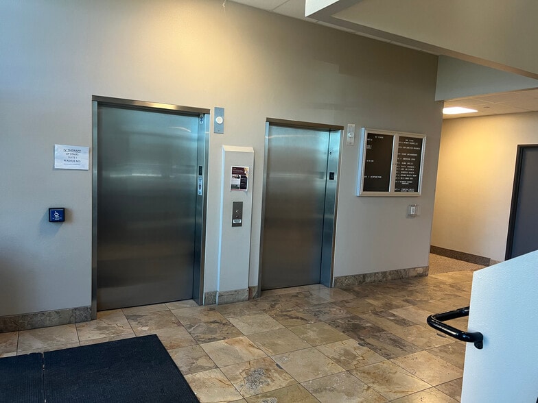 More Photos Of 1695 San Jacinto Ave, San Jacinto Medical For Lease