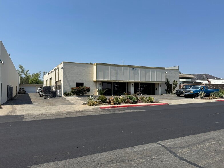 More Photos Of 1050 Linda Vista Dr, San Marcos Manufacturing For Lease