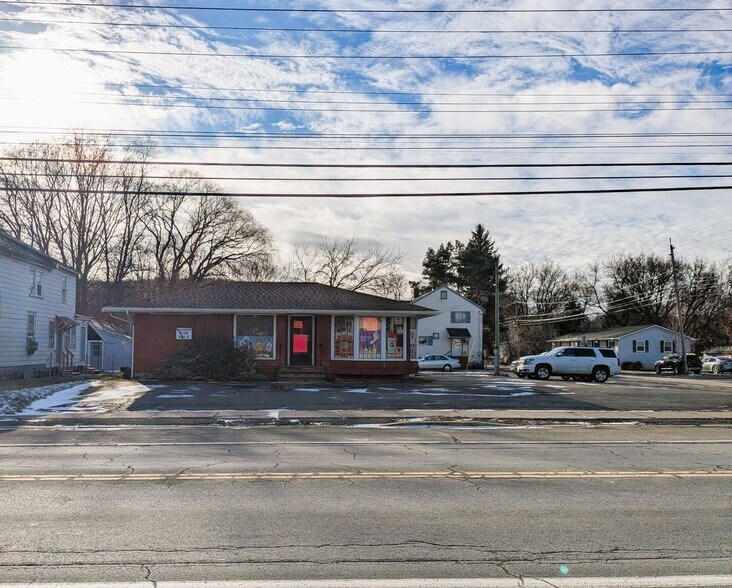 More Photos Of 189-191 Port Watson St, Cortland General Retail For Sale
