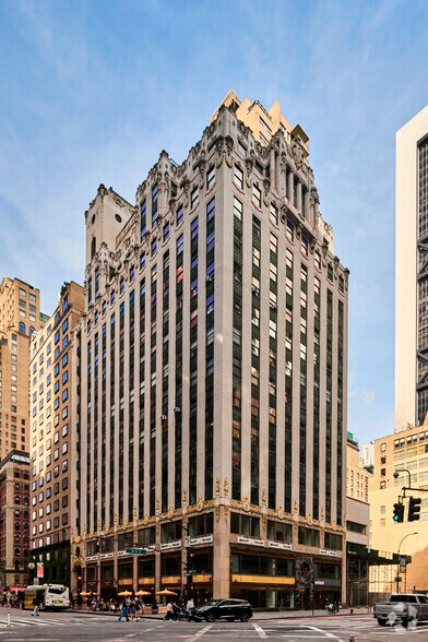 More Photos Of 57 W 57th St, New York Office For Lease