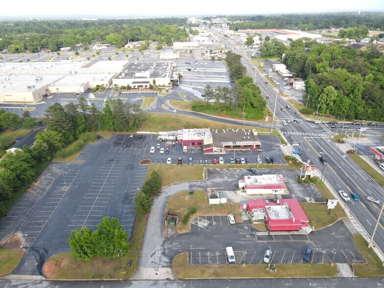 More Photos Of 1992 Watson Blvd, Warner Robins Restaurant For Sale
