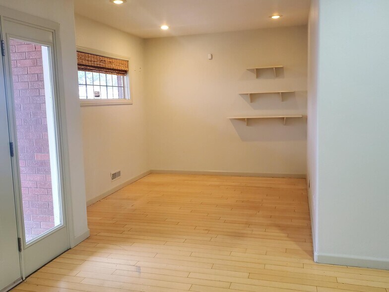 More Photos Of 801-807 S 7th St, Las Vegas Medical For Lease